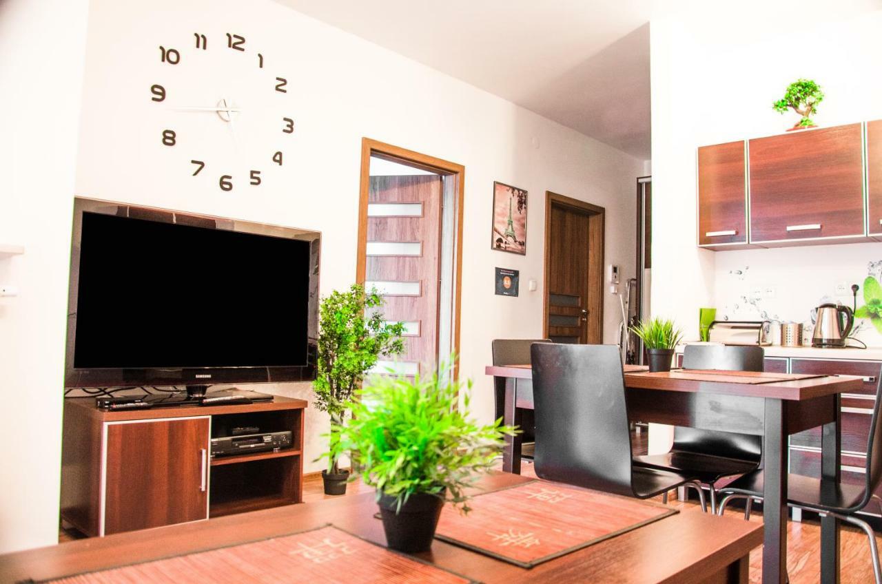 Apartament Centrum Gieldowa Варшава Экстерьер фото